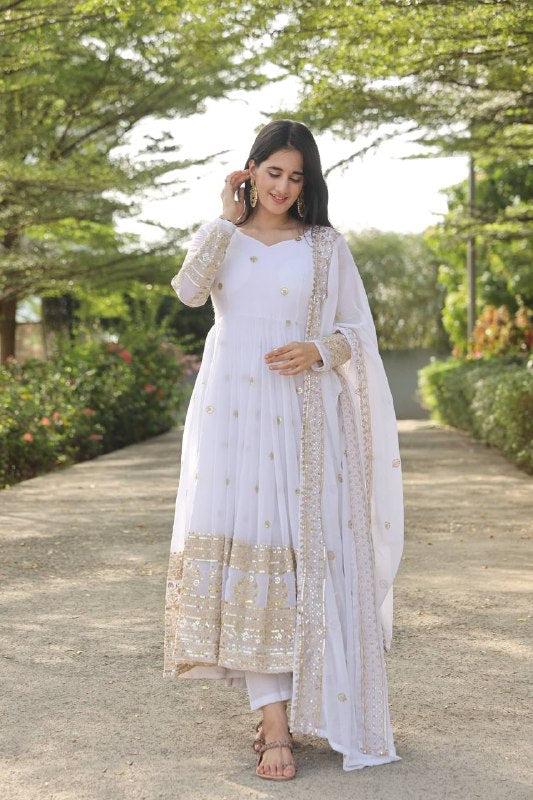 WHITE PREMIUM READYMADE ANARKALI SUIT SET TD-6023